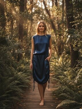 Amanda Uprichatd Sleeveless Navy Silk Drawstring Skirt Dress In XS